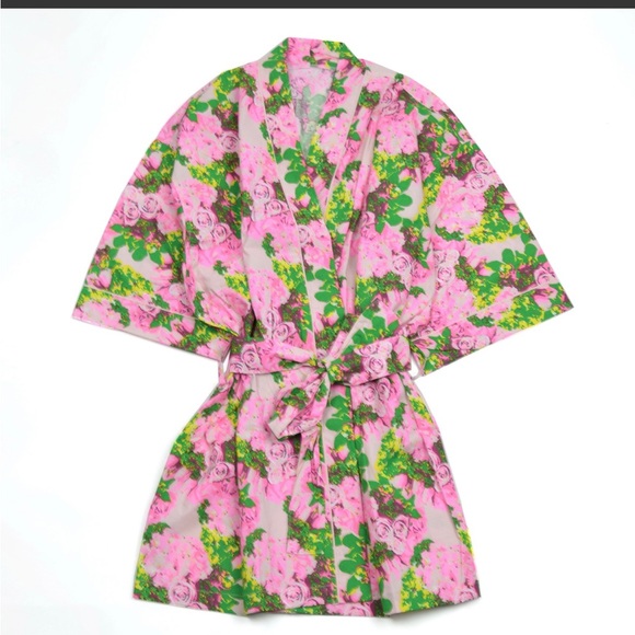 *SOLD* - EUC - 8 Oak Lane Kimono Robe in Rose Garden - small/med - Picture 2 of 7